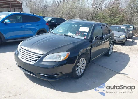 2013 Chrysler 200 Touring из США, поврежденный, VIN 1C3CCBBG8DN678065